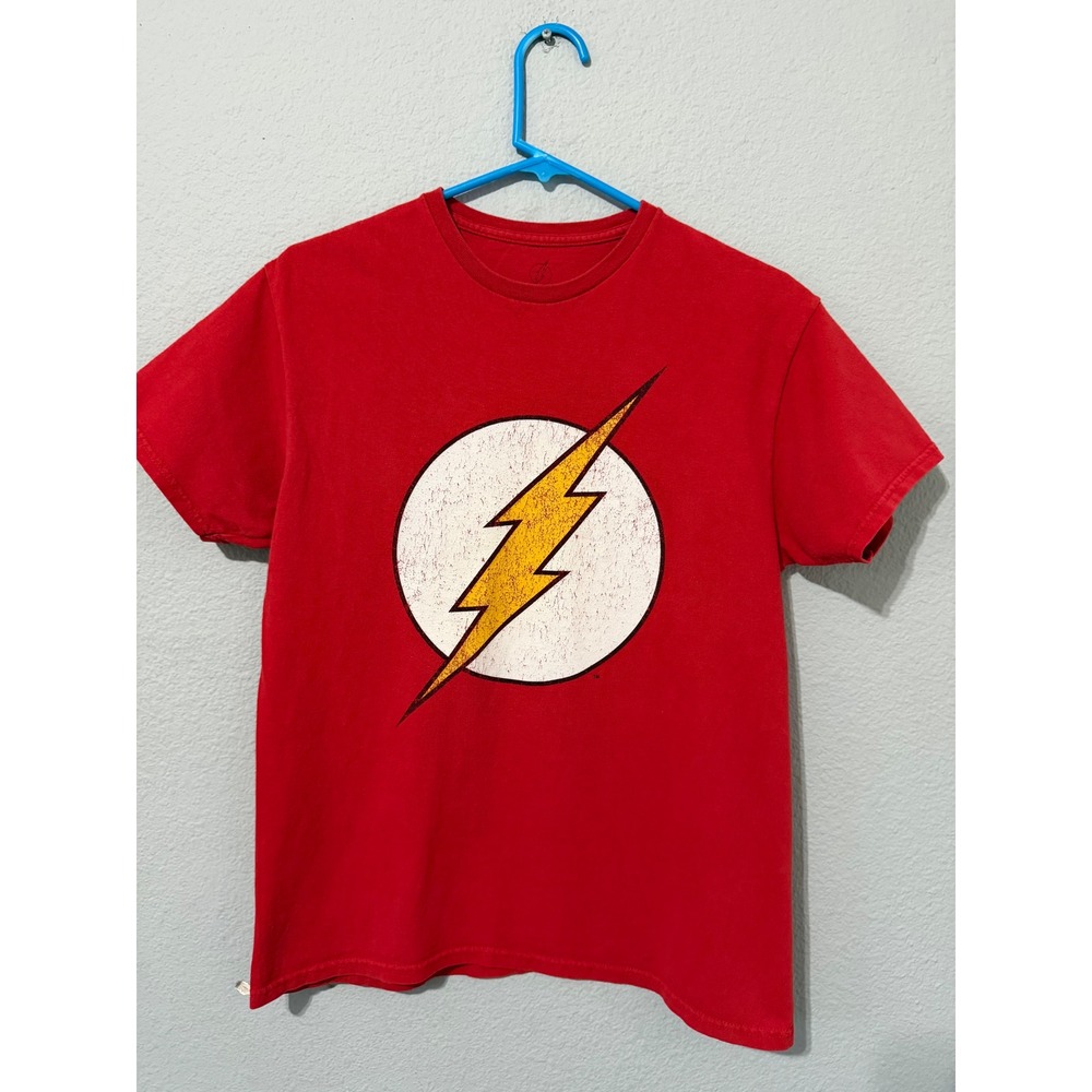 The Flash DC Comics Red Graphic Women T-Shirt Medium Distressed Lightning Bolt